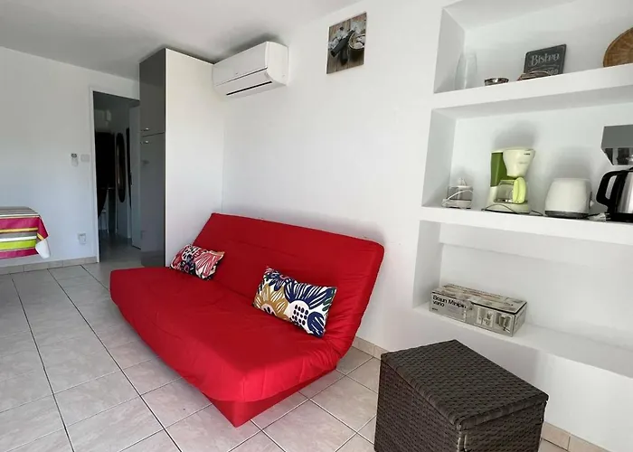 Maison T3 A Avec Terrasse Et Parking - Fr-1-495-7 アパート